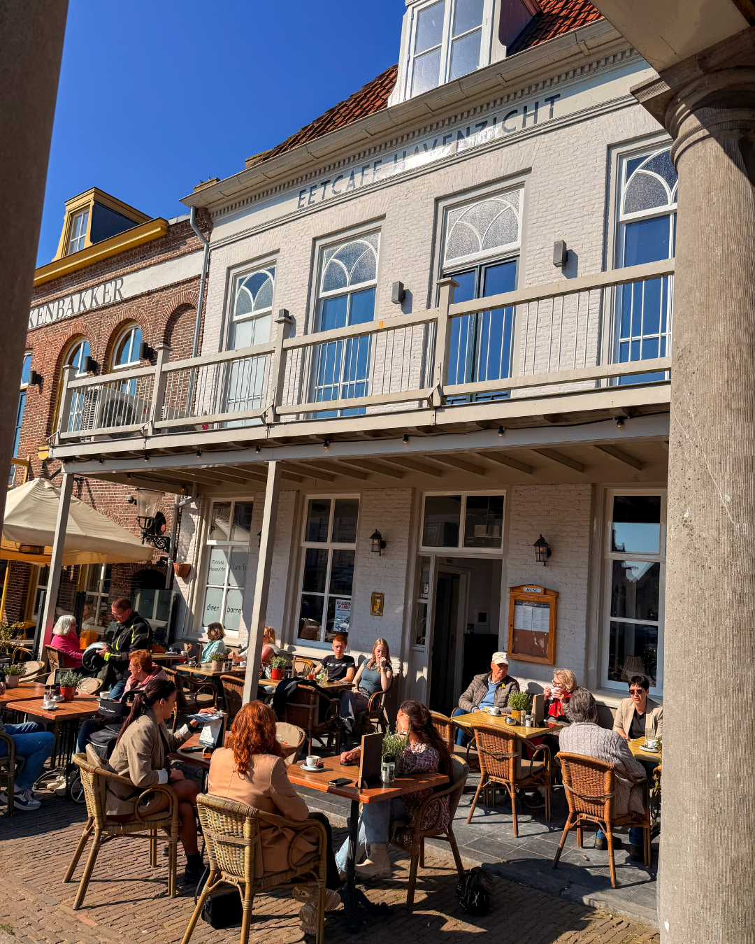 Eetcafe Havenzicht interieur